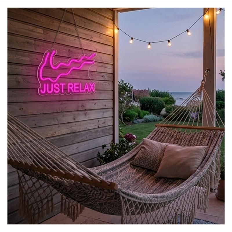 Letreiro Neon Just Relax para  - Party Games Shop avaliação e preço